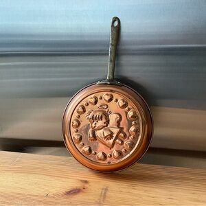 VTG Copper Brass Wall Hanging Mold Pan Angel Heart Design Nickel Lined Korea